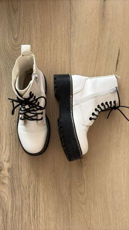 Hvítir boots
