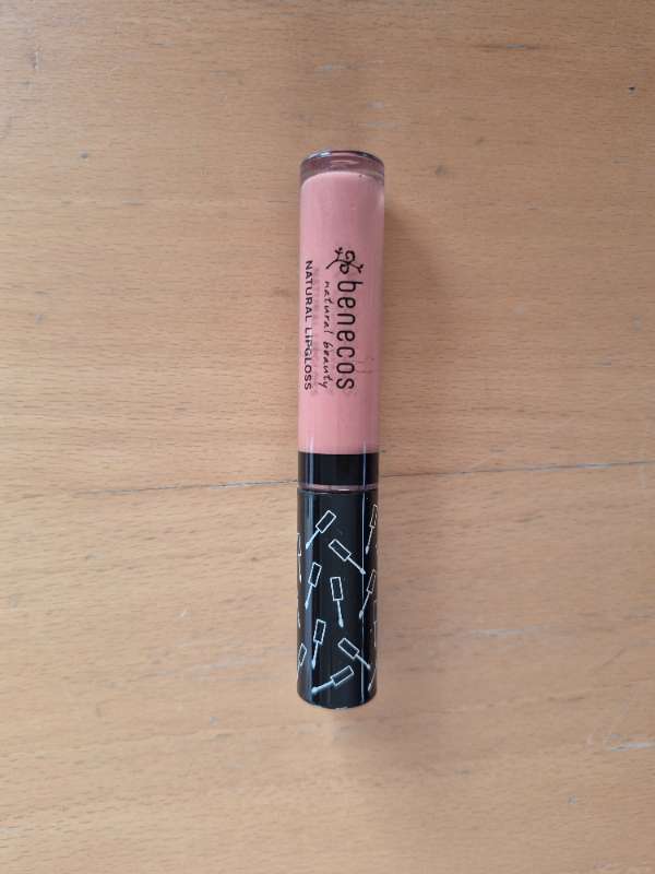 Benecos gloss