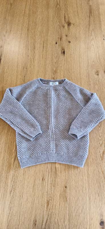 Brún H&M prjónapeysa