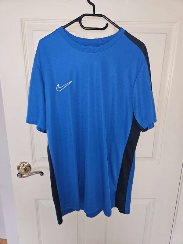 Nike Dri-Fit Bolur