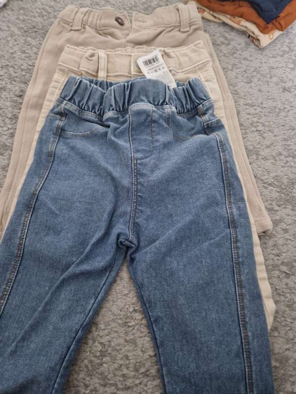 Jeansy
