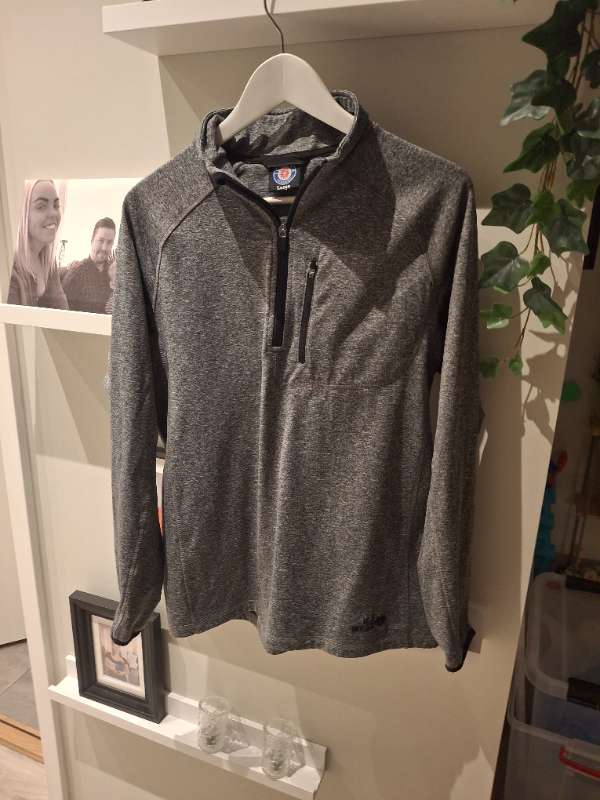 Peysa úr icewear