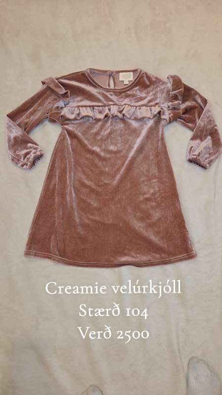 Creamie velúrkjóll