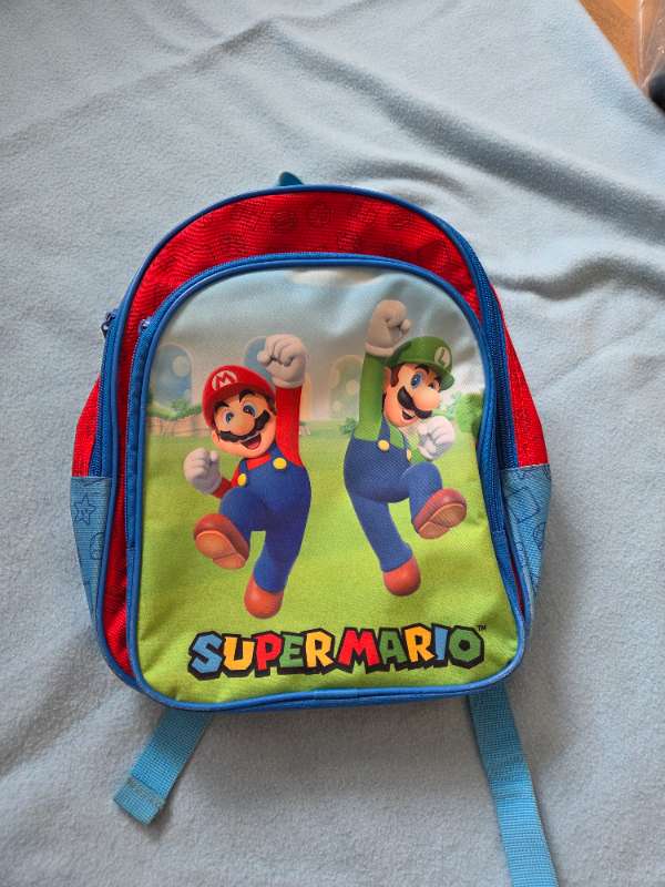 Super Mario bakpoki