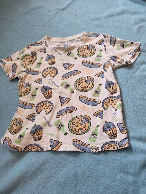 Tshirt Pizza small 122