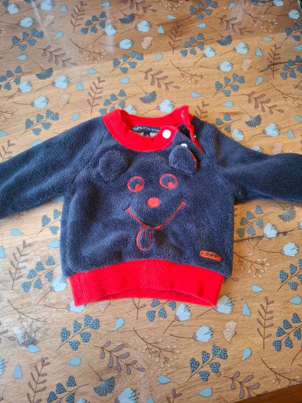 Sweater