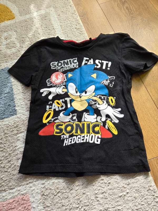 Sonic tshirt