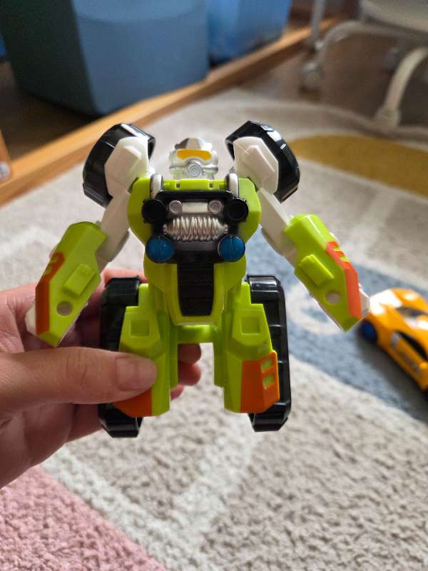 Green Transformer car