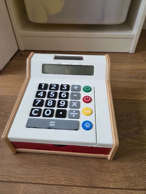 Cash register toy