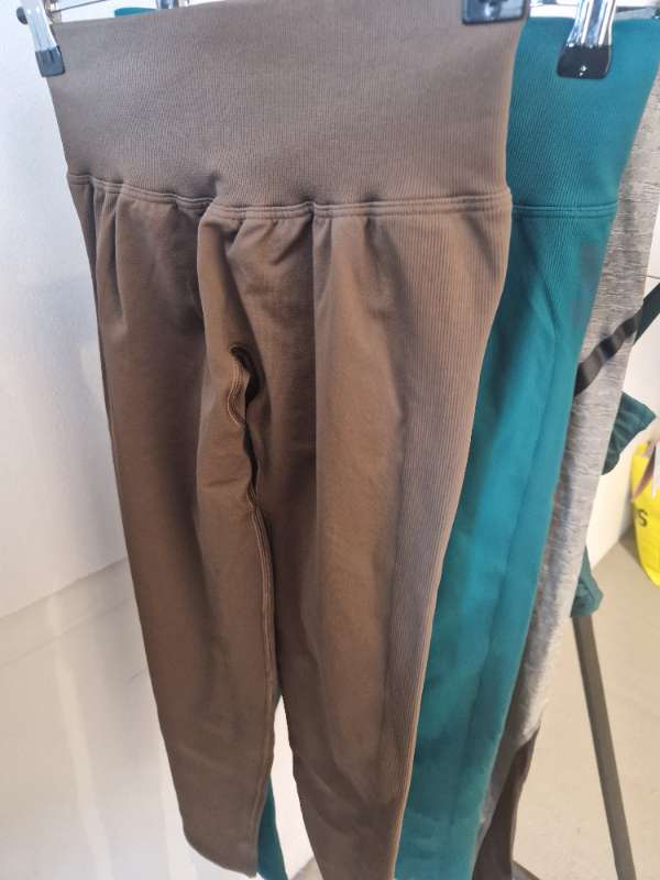 Brúnar leggings