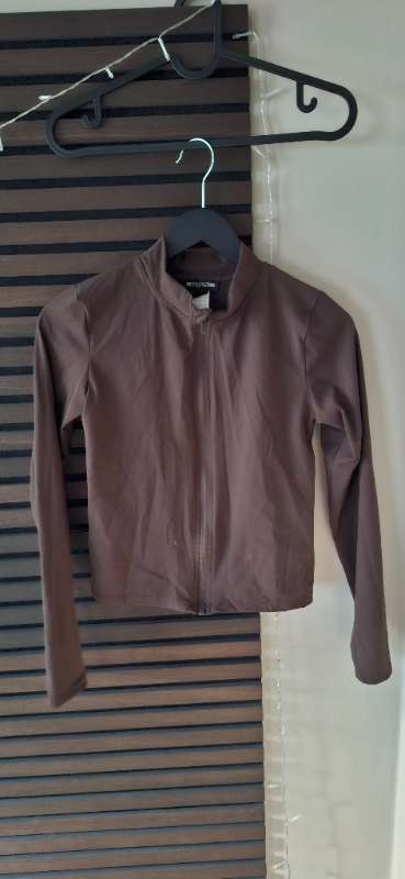 Sweatshirt zip-up brown pretty little things