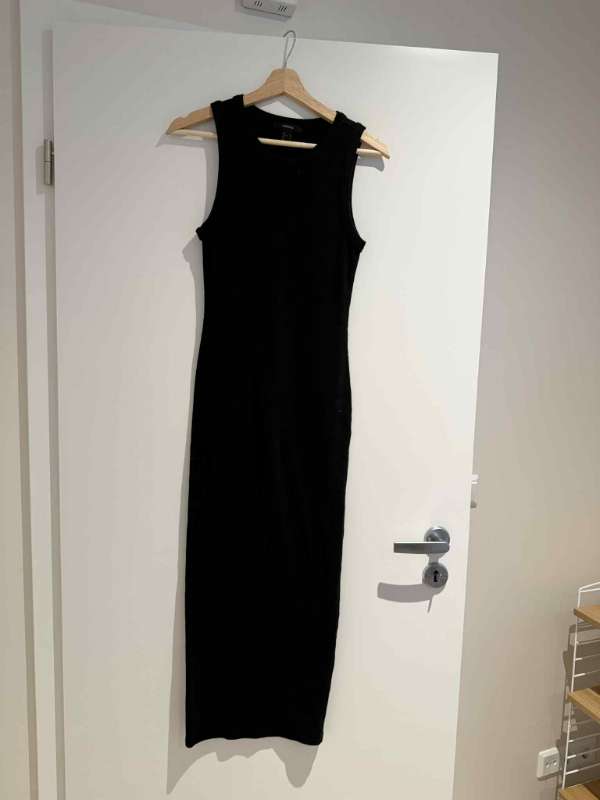 Forever 21 kjóll - AMG