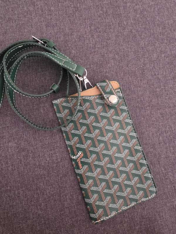 Goyard phone wallet