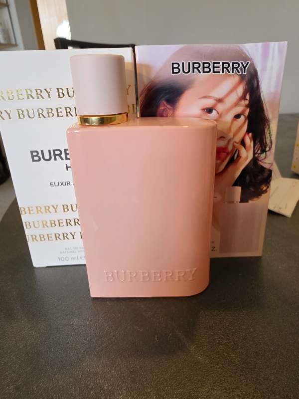 Ónotað Burberry ilmvatn 100ml.