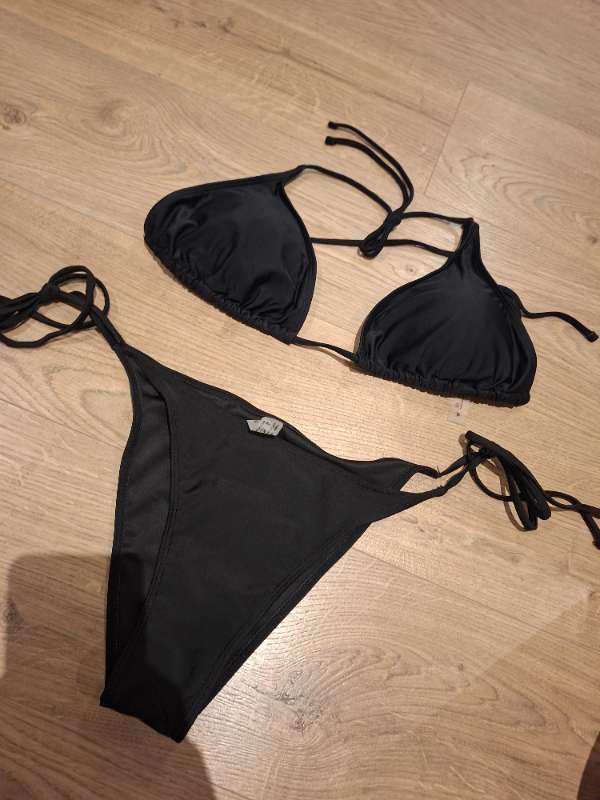 Svart bikiní