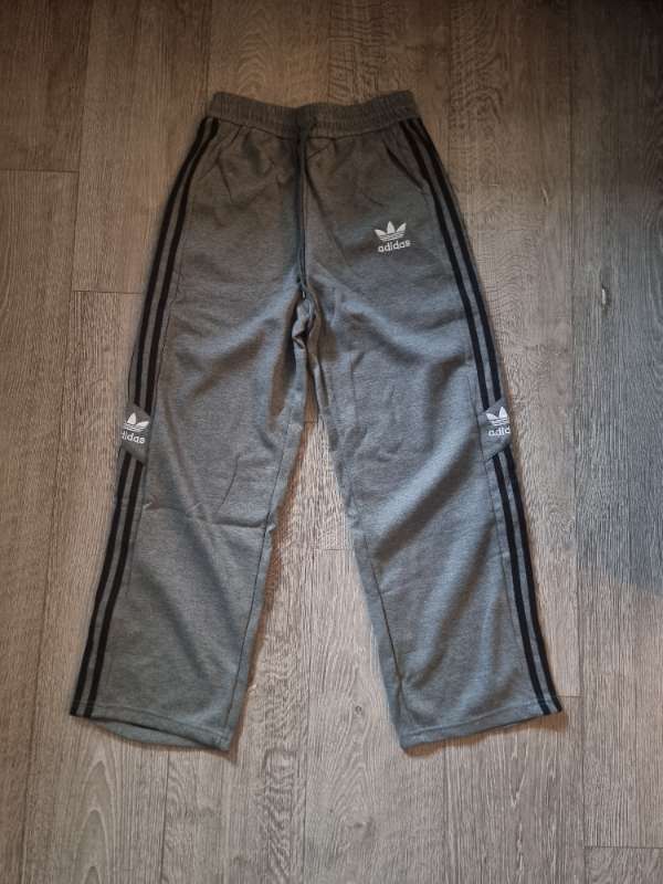 Adidas grá kosy buxur
