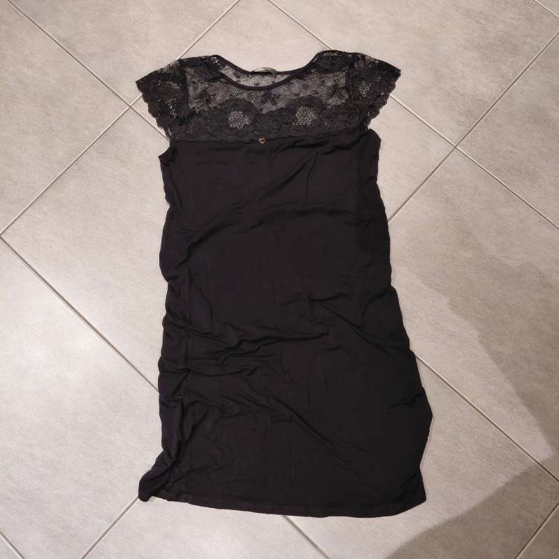 Sætur mjúkur kjóll