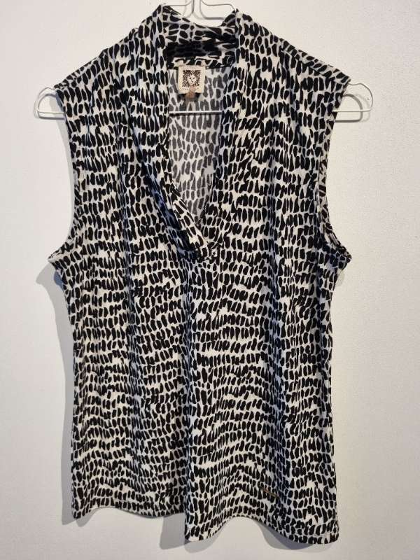 Svartur og hvítur toppur