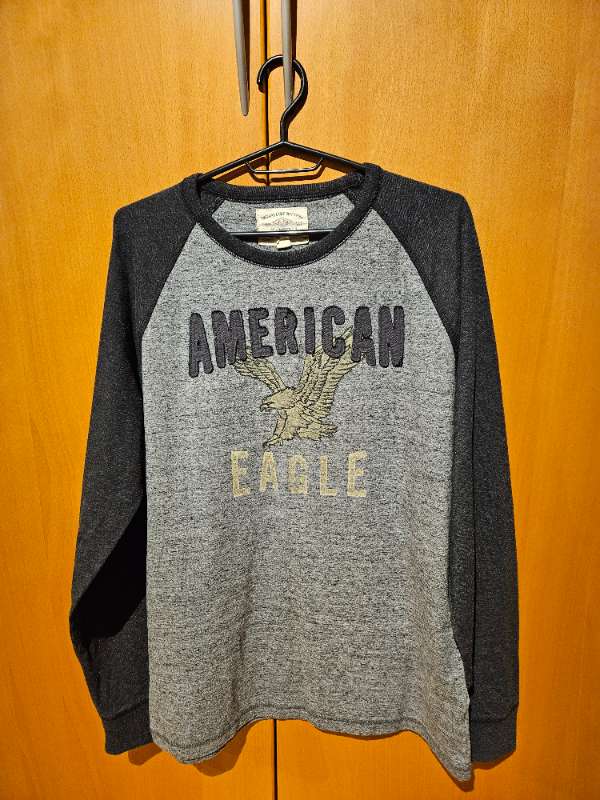 American Eagle peysa