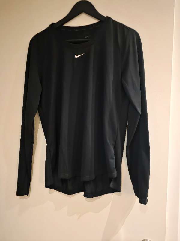 Nike síðermabolur