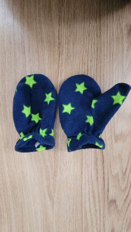 Gloves blue star