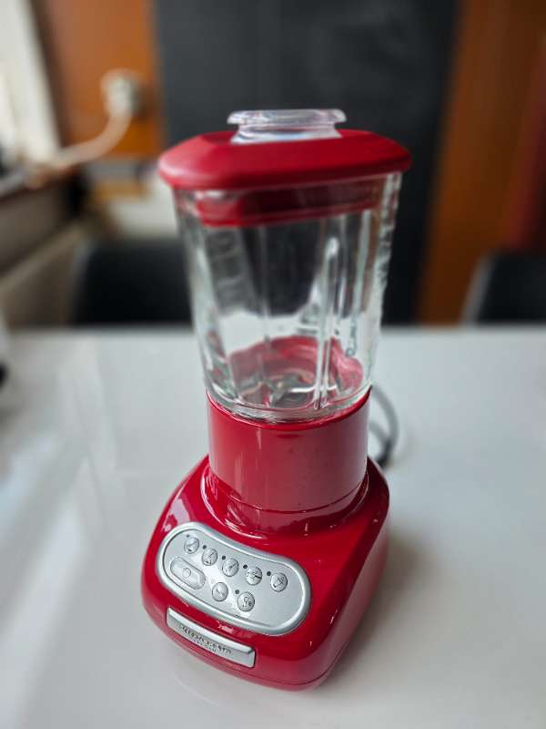 Rauð Kitchenaid Blamdari