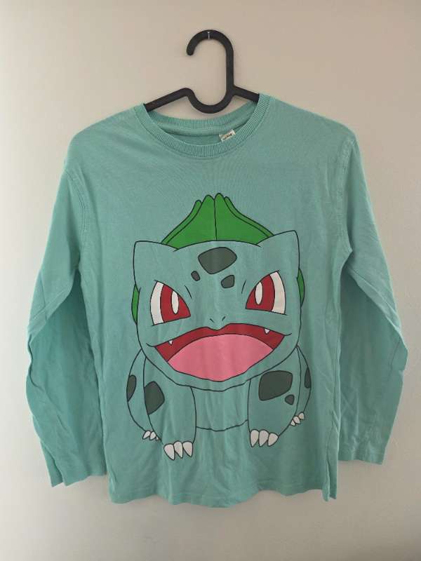 HM Ljósgræn pokémon Síðermabolur (STRÁKA)