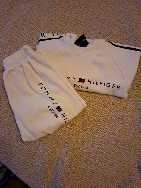 TommyHilfiger sett