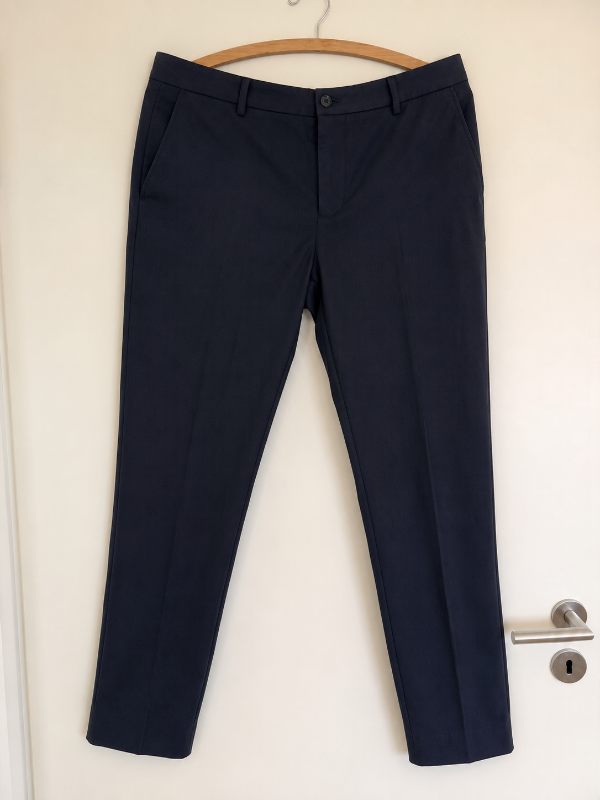 Zara Men’s Navy Blue Slim-Fit Formal Trousers