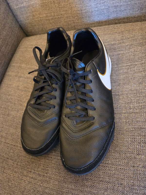 Nike TiempoX Leather Turf Football Boots – 41