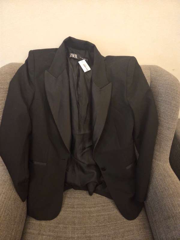 Zara Black M - Spain blazer