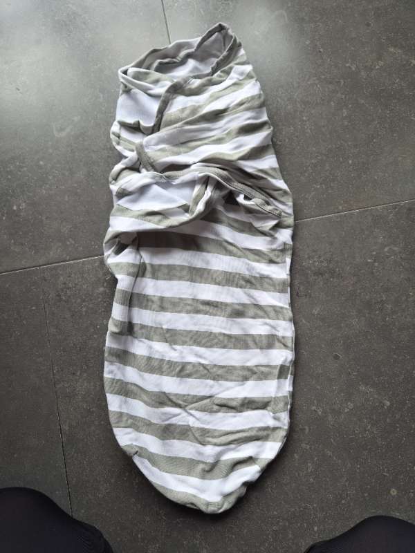 Swaddle rendur