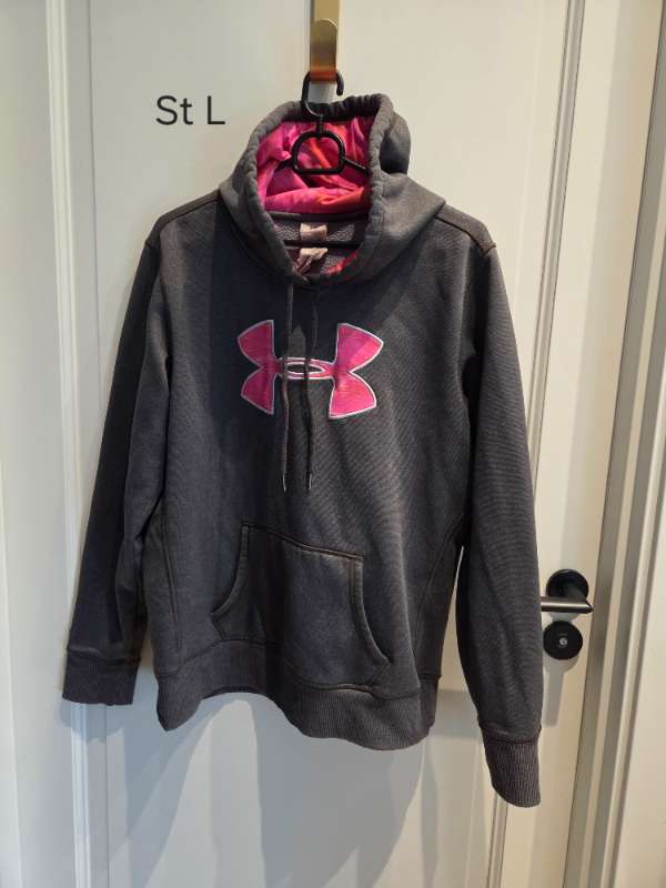 Under armour hettupeysa