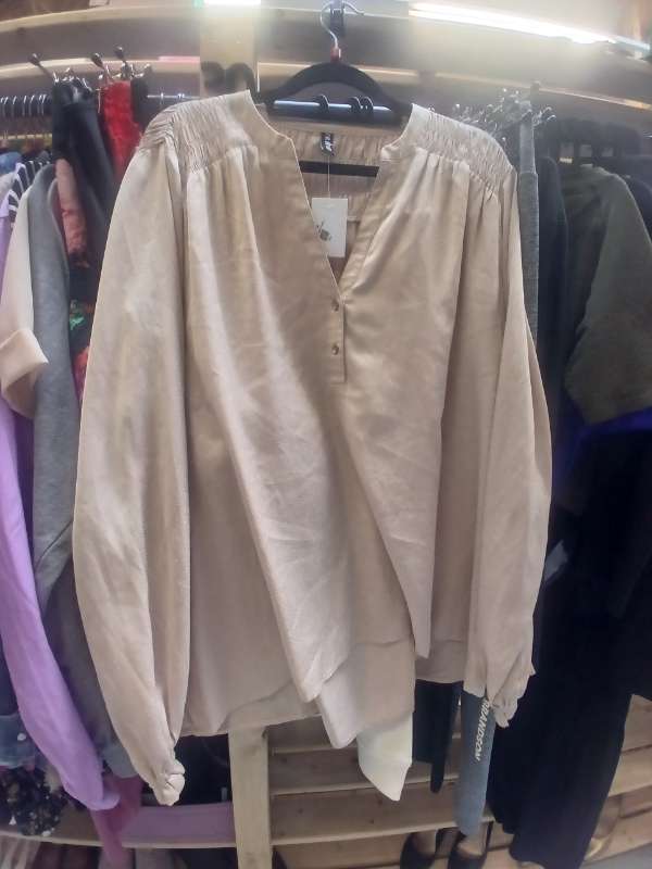 Beige blussa L