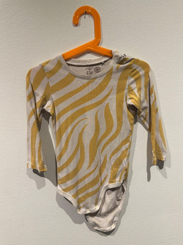 Lindex samfella, gul&hvít