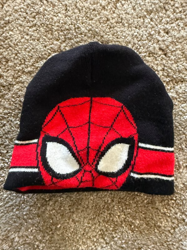 Spidermen hat