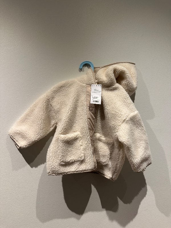 Next krullujakki nýr