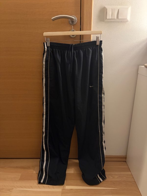 Spuutnik Nike buxur