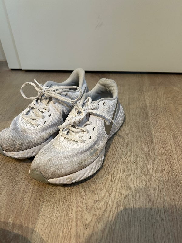 Nike hlaupaskor