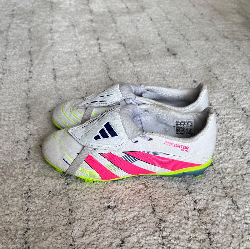 Adidas takkaskór