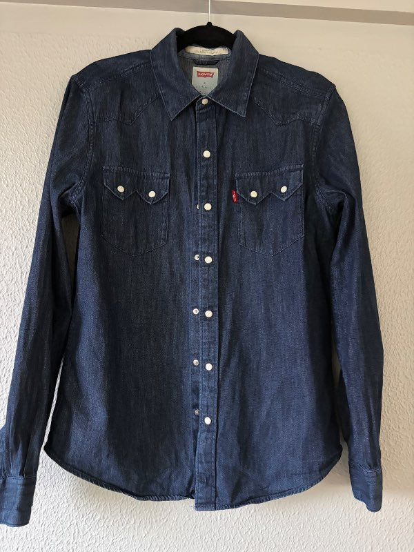Levi’s skyrta