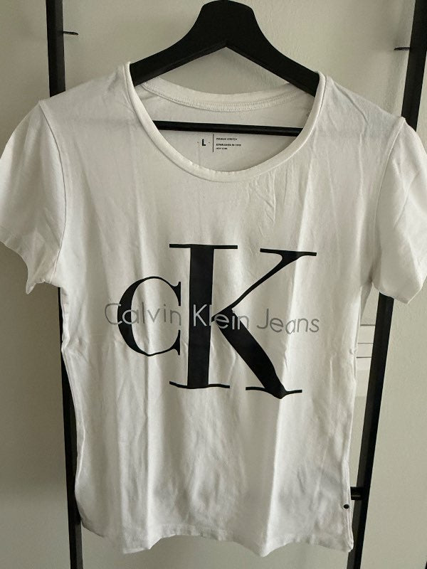 CALVIN KLEIN Jeans White T-shirt