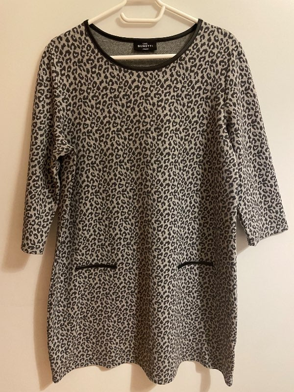 Kjóll munstraður GINA