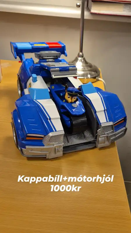 Kappi - bíll og mótorhjól