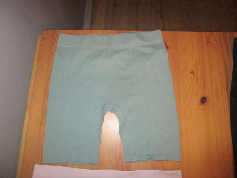 PRIMARK stuttbuxur