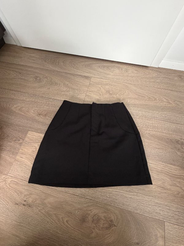 Black skirt