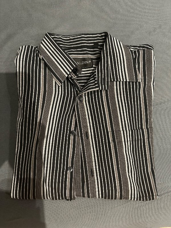 black & white stripe shirt