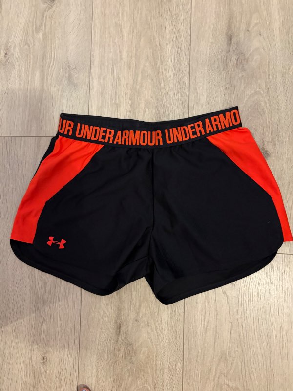 Under Armour stuttbuxur