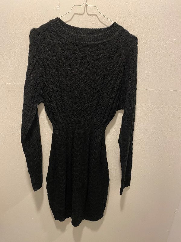 Svartur þykkur kjóll