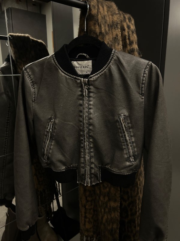 Voyelles cropped jakki